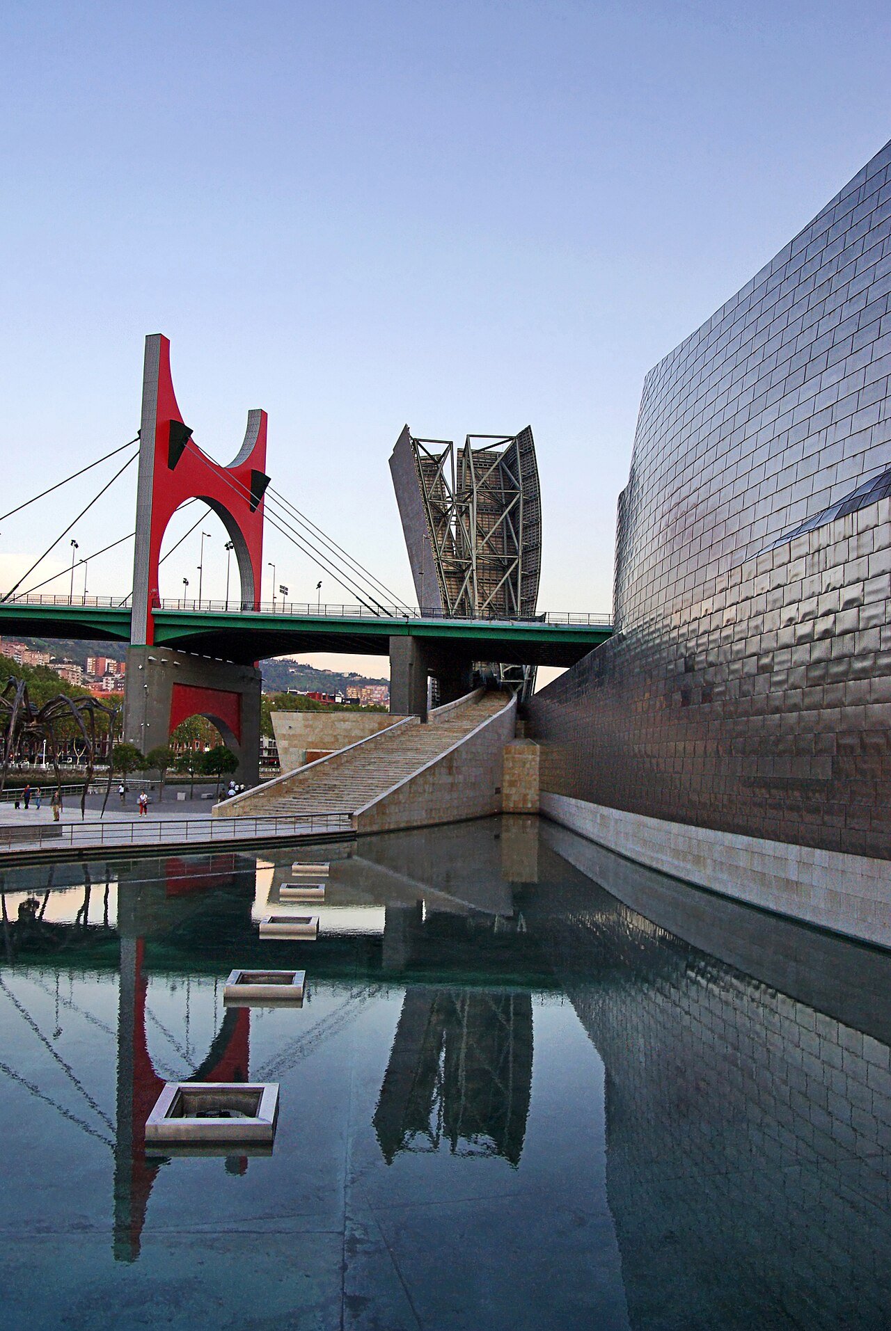 r2 guggenheim bilbao fire fountain klein r2 guggenheim bilbao fire fountain klein